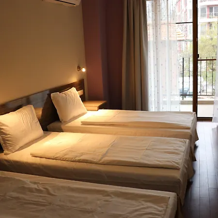 Roots And Wine Bar Hotel Plovdiv