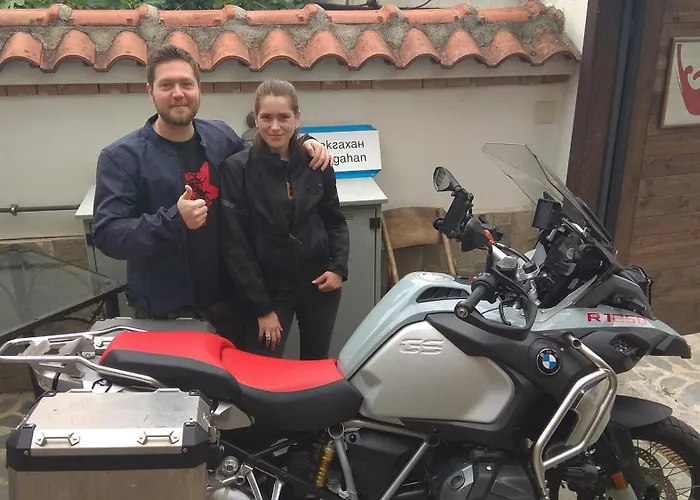 酒店 Roots And Wine Bar