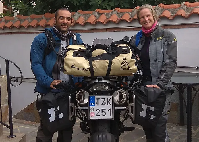 Roots And Wine Bar 3* 普罗夫迪夫