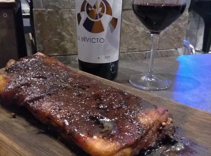 Roots And Wine Bar 酒店 普罗夫迪夫