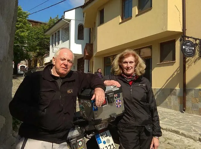 酒店 Roots And Wine Bar