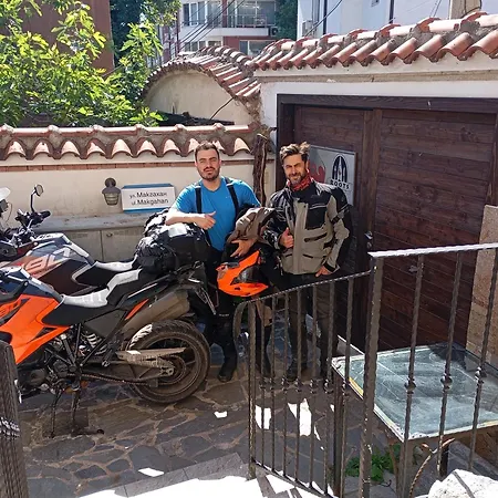 Roots And Wine Bar Plovdiv