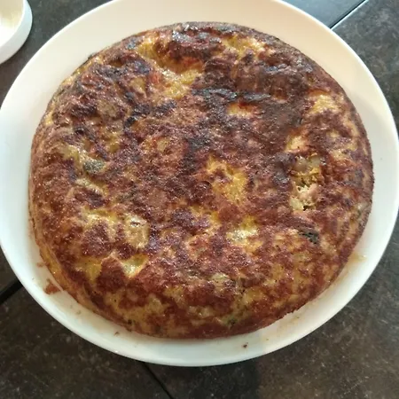 Roots And Wine Bar Hotel 3*