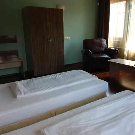 Hotel Roots And Wine Bar Plovdiv